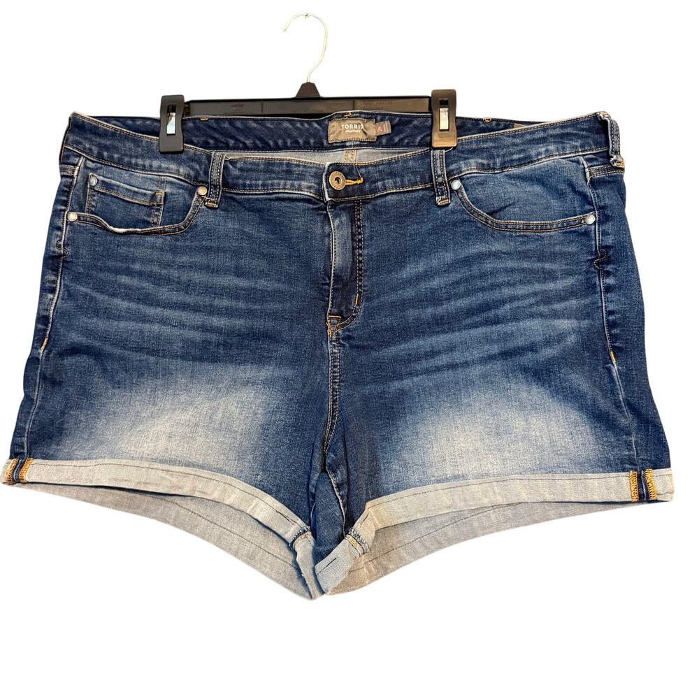 Torrid Feel The Fit Women’s High Rise Blue Jeans Denim Shorts Sz 24